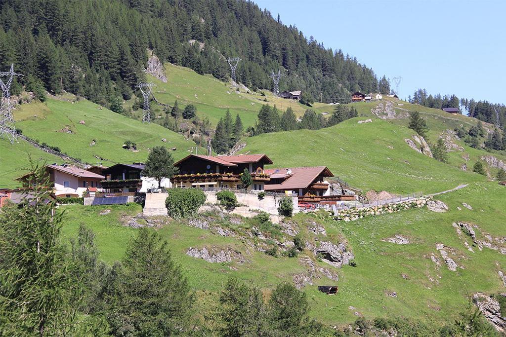 Gasthof Pension Granstein Sölden Exterior foto